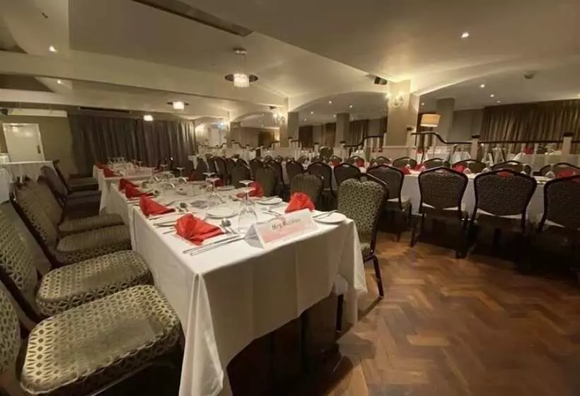 هتل Birmingham Great Barr