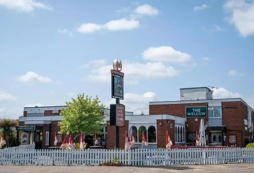 ホテル Wellow