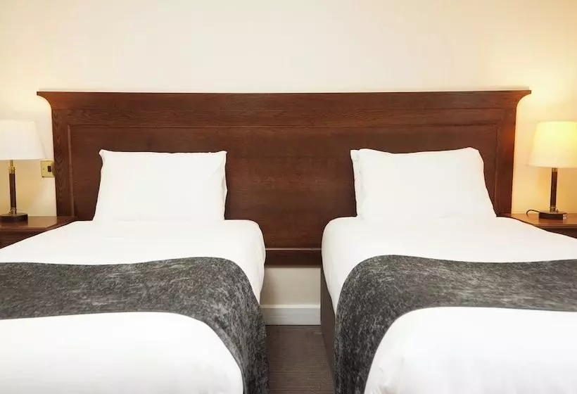 White Hart Hotel By Greene King Inns