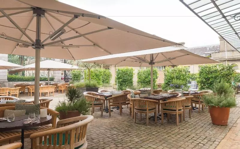 ホテル Cliveden House   An Iconic Luxury