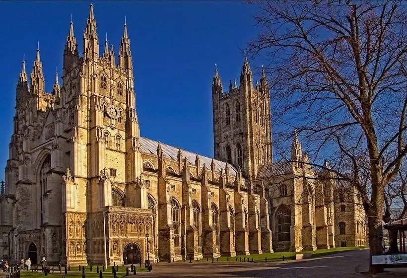 Delta Hotels By Marriott Tudor Park Country Club