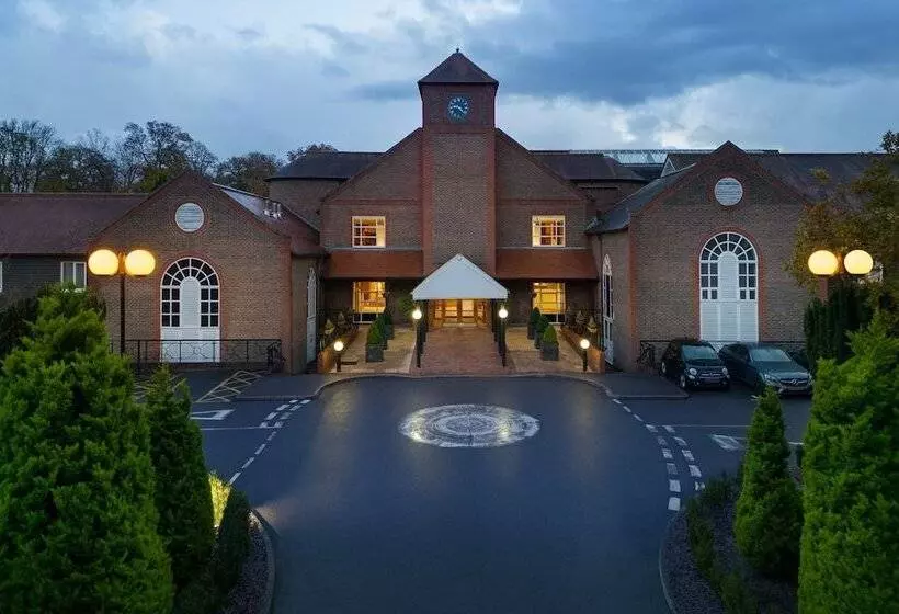 Delta Hotels By Marriott Tudor Park Country Club