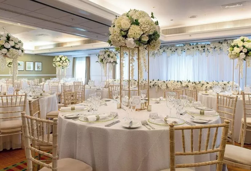 Delta Hotels By Marriott Tudor Park Country Club