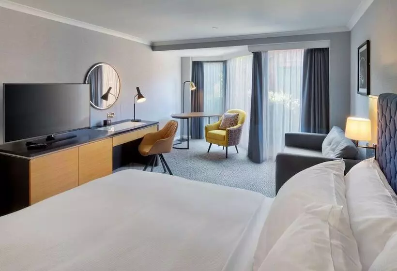 فندق Doubletree By Hilton Manchester Airport