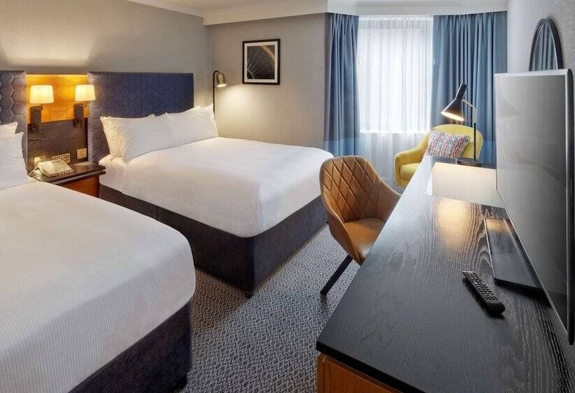 ホテル Doubletree By Hilton Manchester Airport