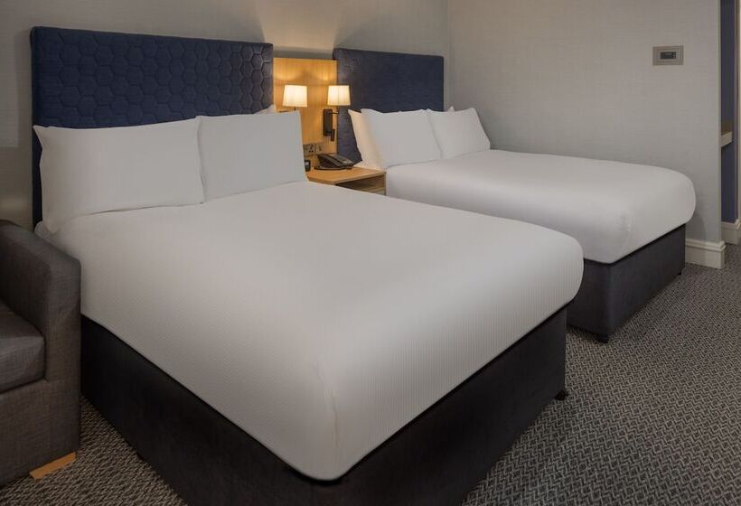 ホテル Doubletree By Hilton Manchester Airport