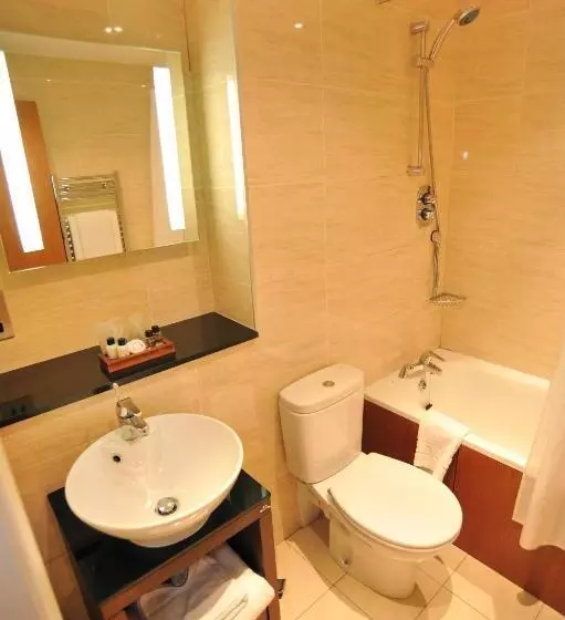 فندق Golden Lion