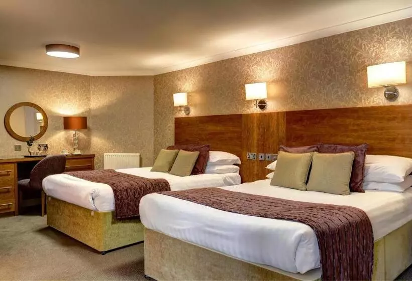 فندق Golden Lion