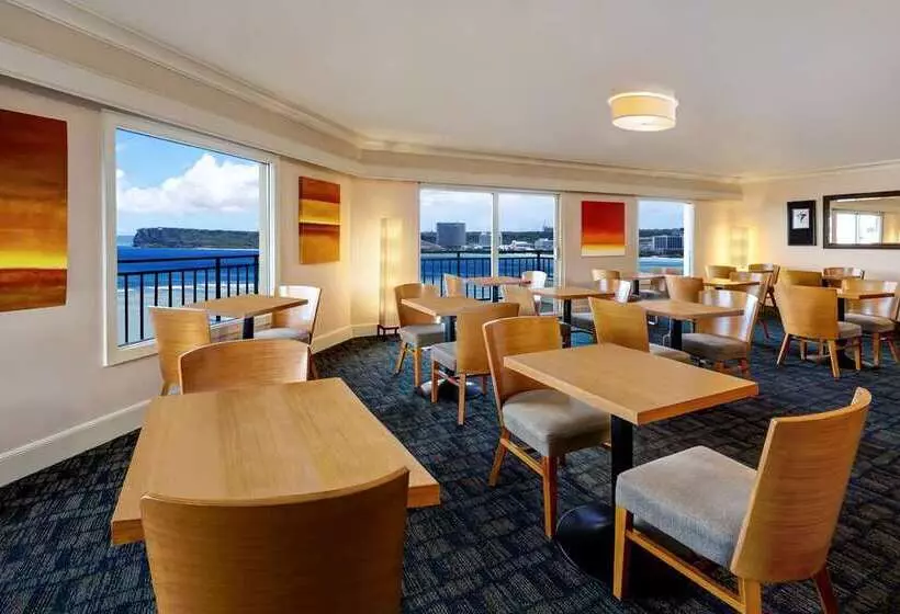هتل Hilton Guam Resort And Spa