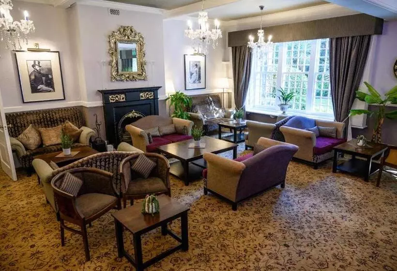 هتل Langtry Manor