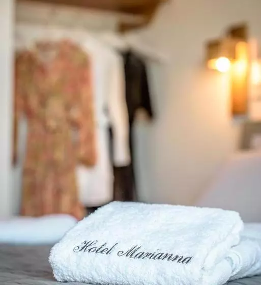 فندق Marianna