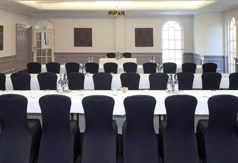 هتل Mercure Exeter Southgate