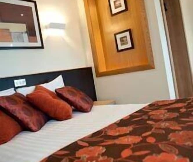 בית מלון כפרי Strangford Arms