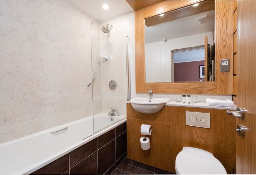 בית מלון כפרי Strangford Arms