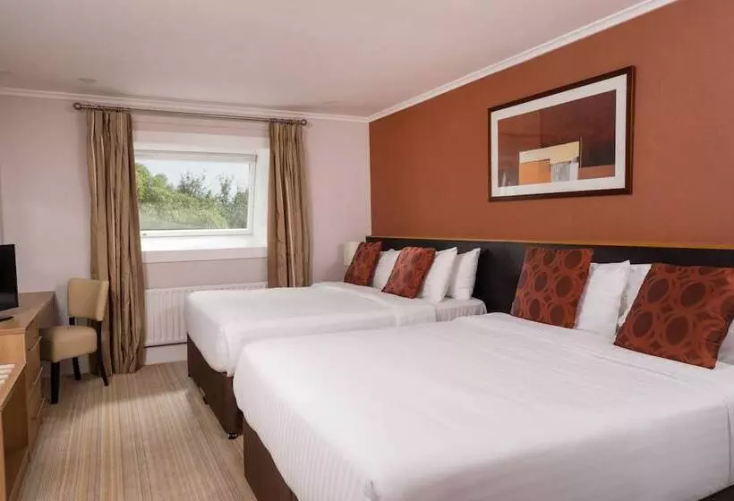 Отель Strangford Arms