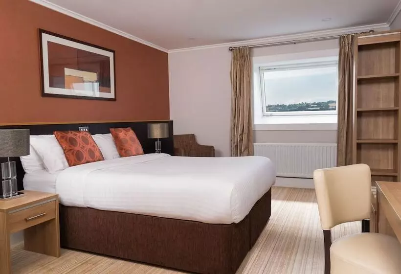 Отель Strangford Arms