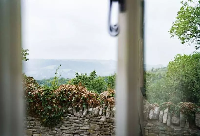 ホテル The Bear Of Rodborough