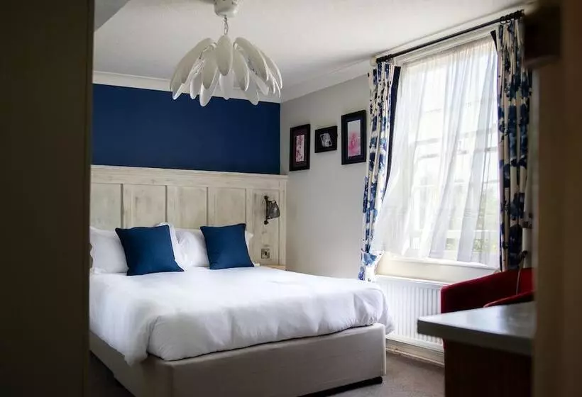 Hotel The White Lion