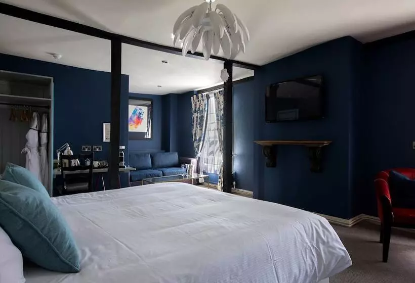 Hotel The White Lion