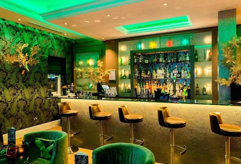 ホテル Xenia, Autograph Collection