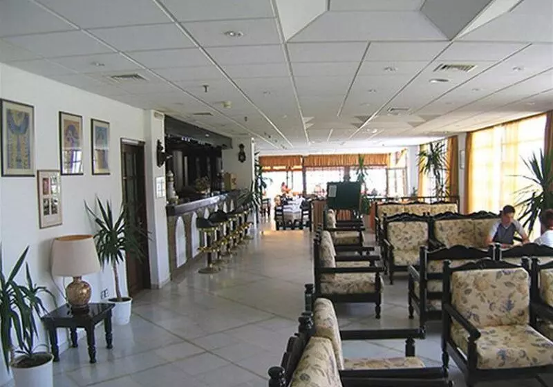 Geraniotis Hotel And Resort