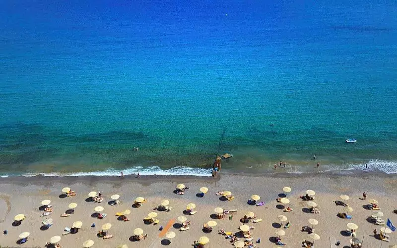 ホテル Apollonia Beach Resort & Spa