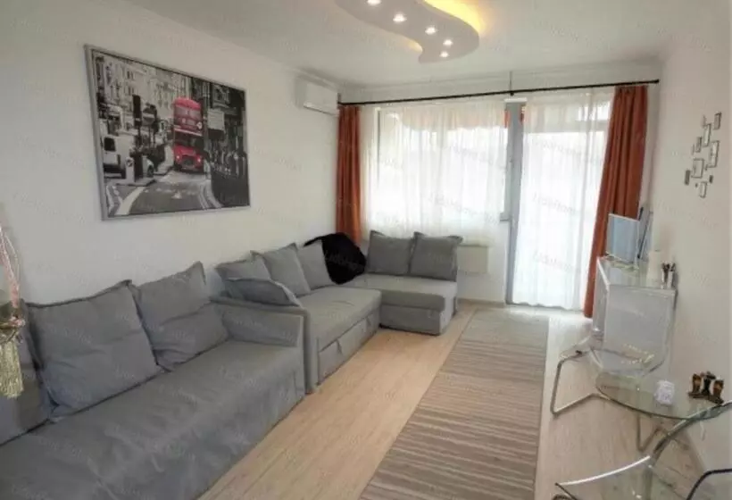 ホテル Aranyhíd Apartman