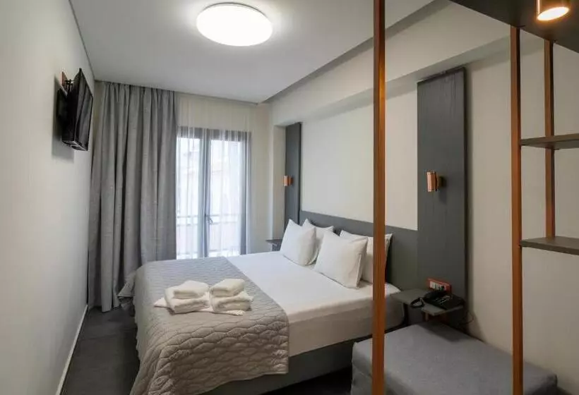 Argo Hotel Piraeus