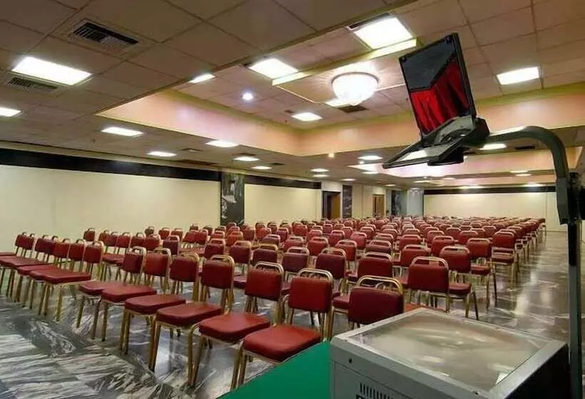 בית מלון כפרי Astir Patras