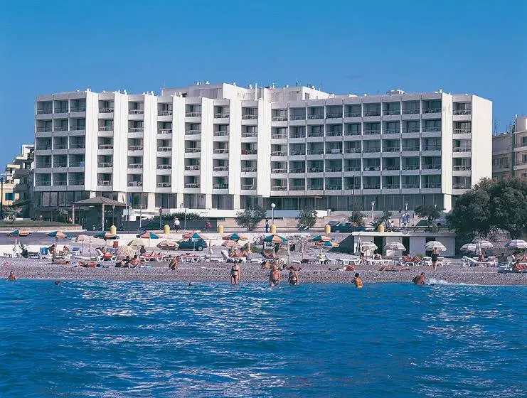 هتل Blue Sky City Beach