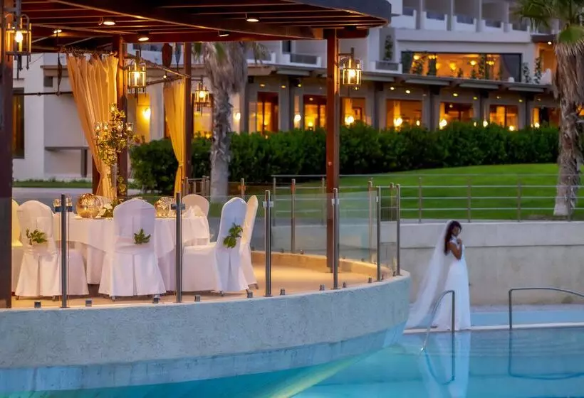 فندق Esperos Palace Resort & Spa