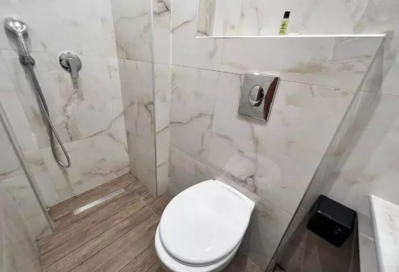 בית מלון כפרי Lido