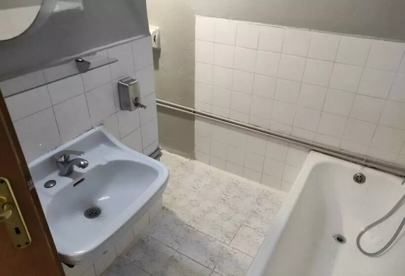 בית מלון כפרי Lido