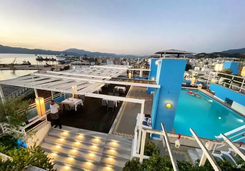 ホテル Mercure Patras Astir