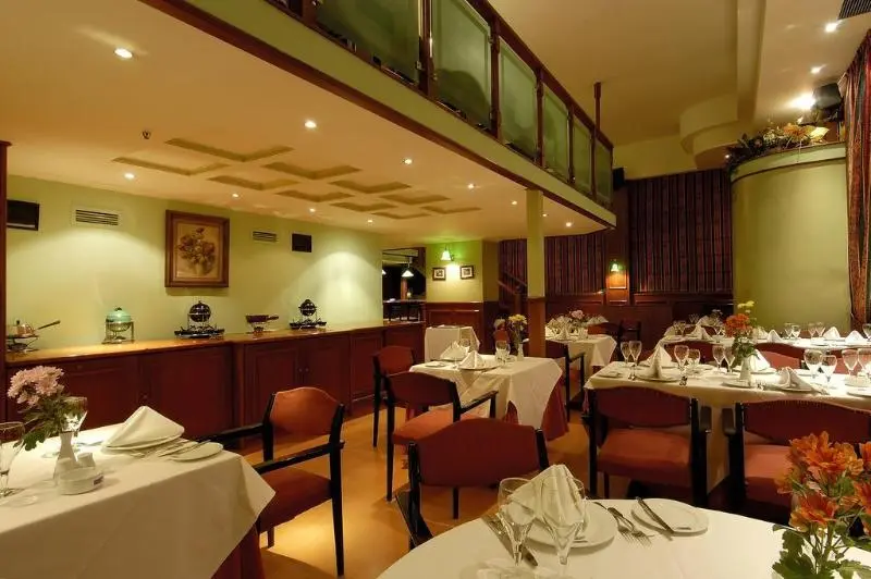 ホテル Mercure Patras Astir