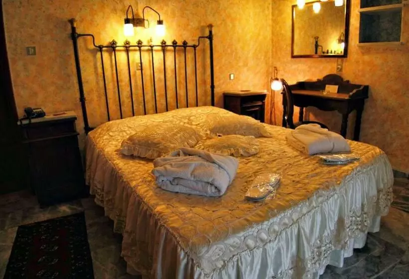 فندق Mytilana Village