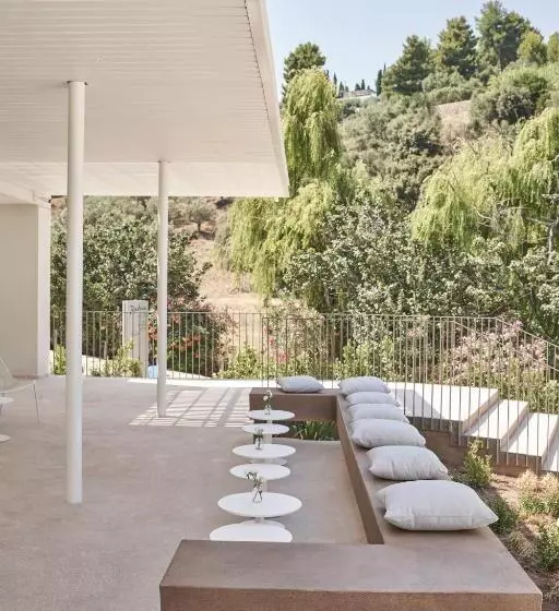 Отель Radisson Resort Plaza Skiathos