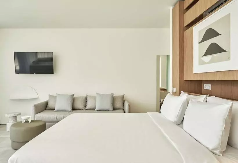 Отель Radisson Resort Plaza Skiathos