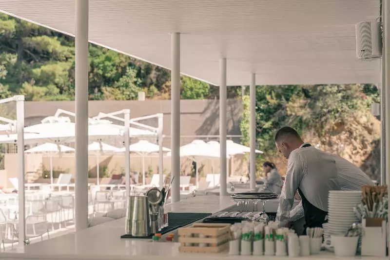 Отель Radisson Resort Plaza Skiathos