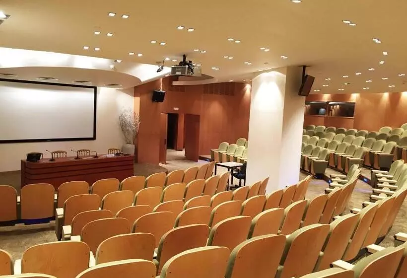 Hotel Theoxenia Palace