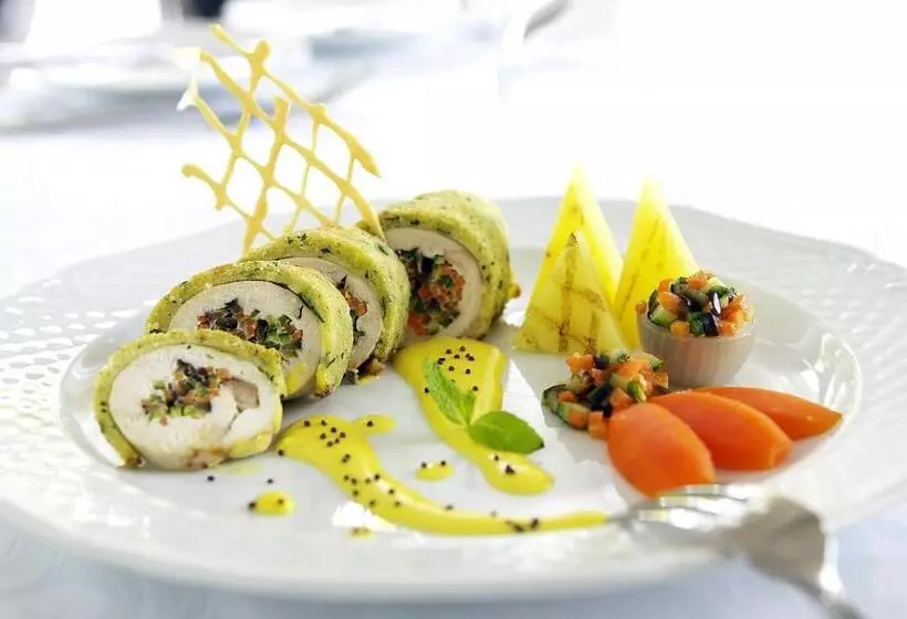 Hotel Theoxenia Palace