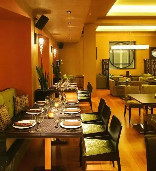 Hotel Theoxenia Palace