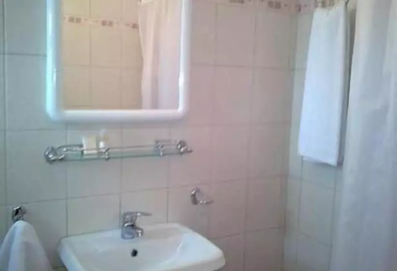 Zina Hotel Apartments