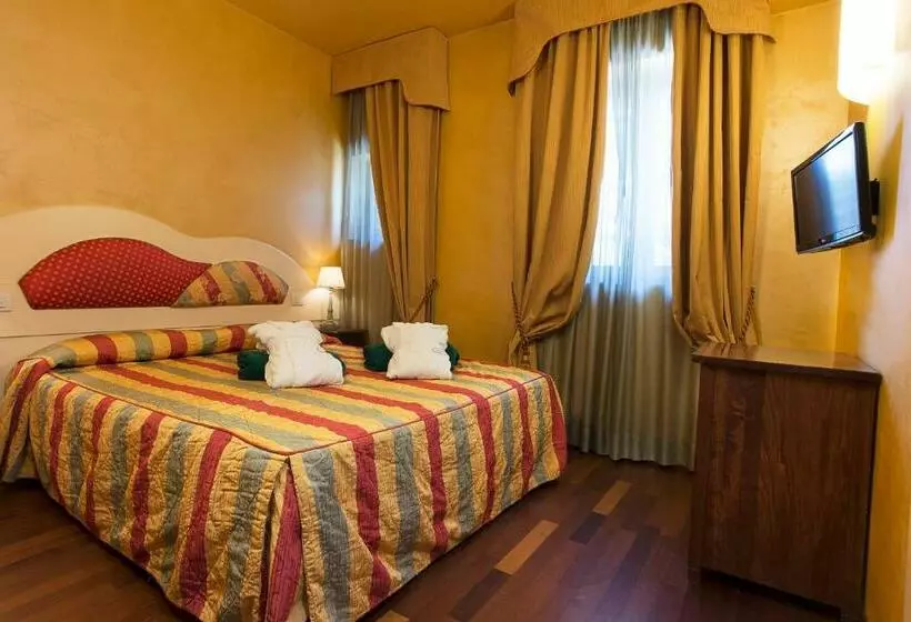 فندق Grand  Terme Roseo