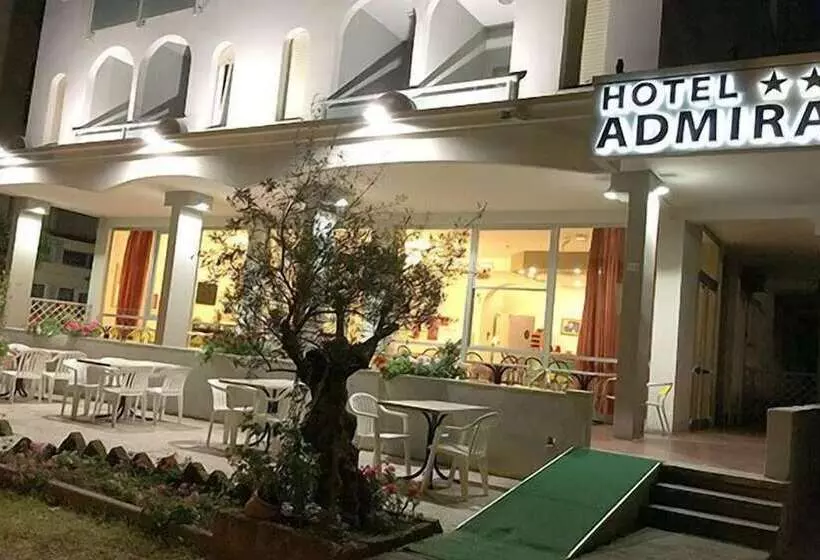 فندق Admiral