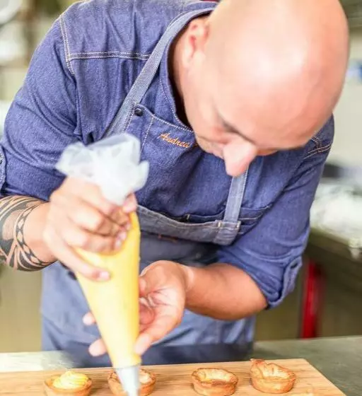 Anastasi Hotel E Residence