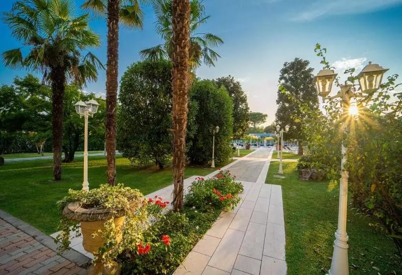 ホテル Ariston Molino Buja