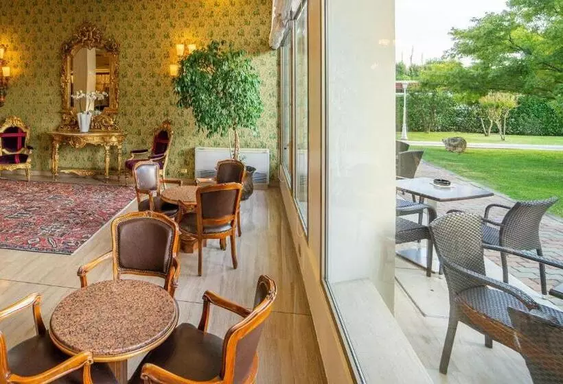 ホテル Ariston Molino Buja