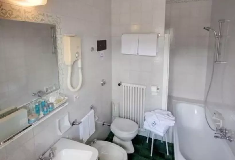 בית מלון כפרי De La Poste