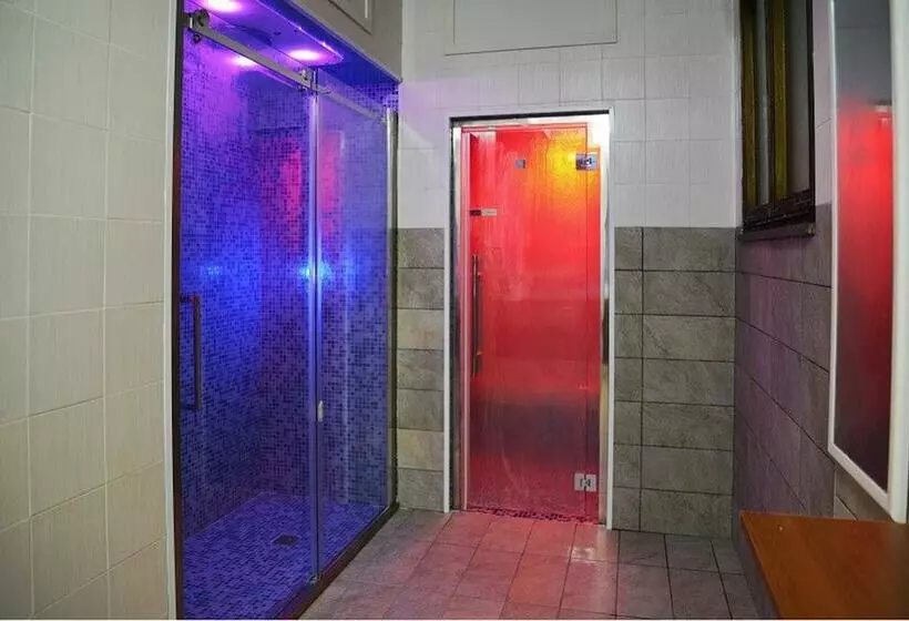 Szálloda Forum Palace